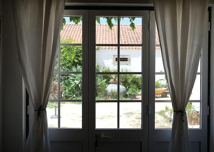 Quinta Maria Gil - A * Lourinhã